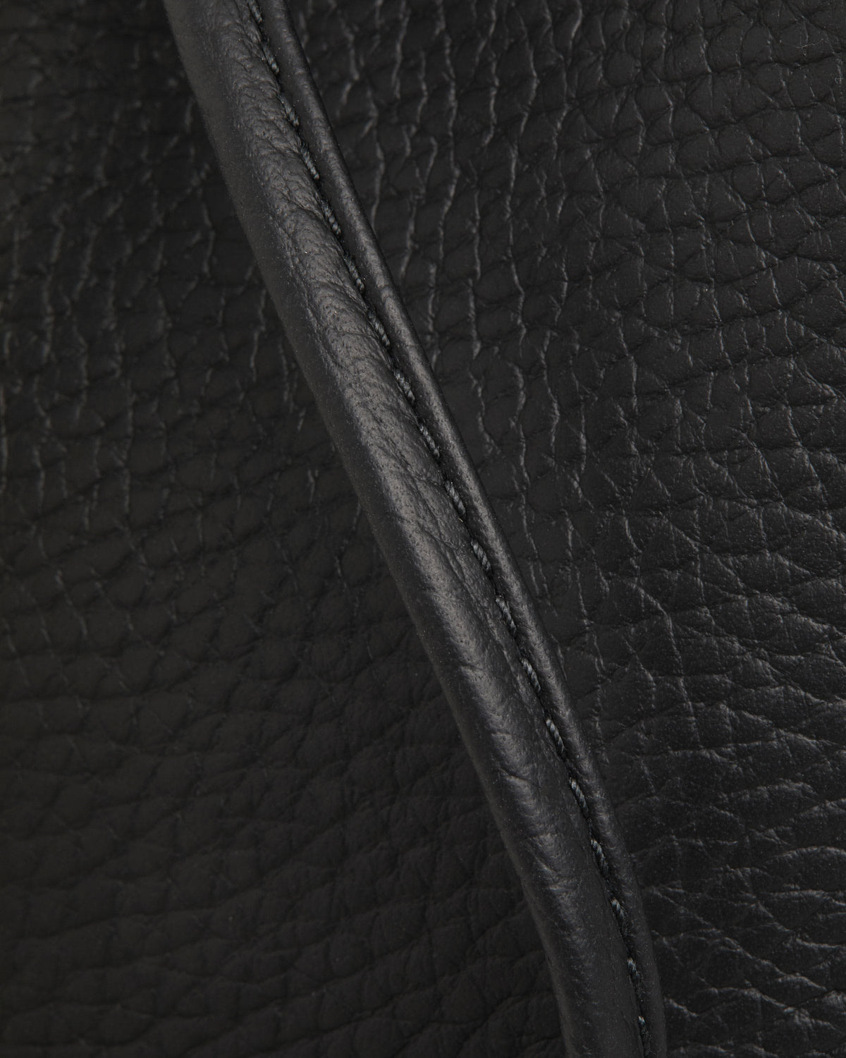 Osette Midi Pouch - Black