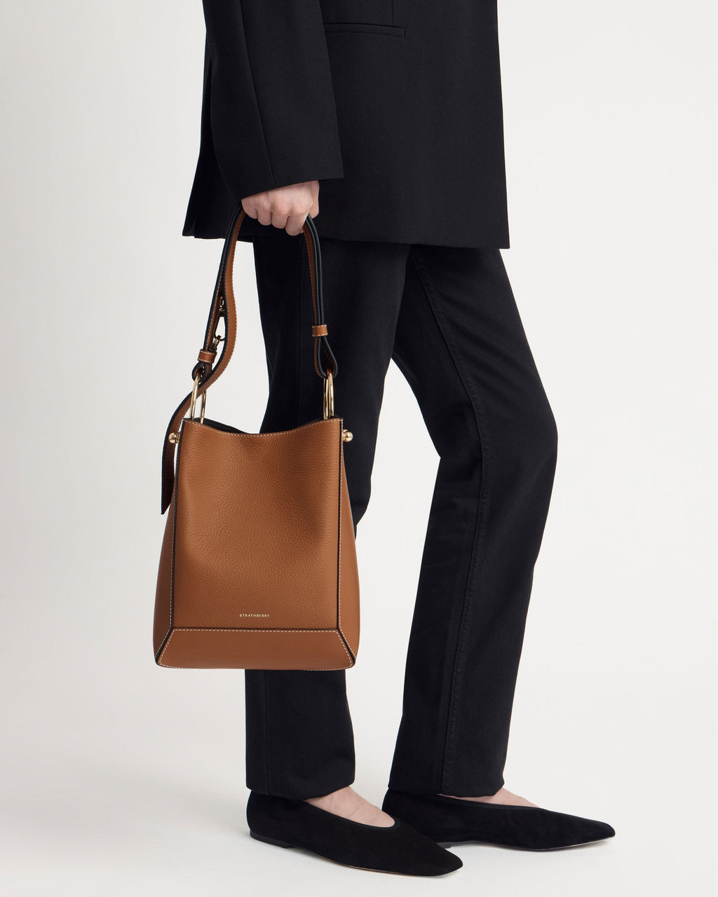 Lana Midi Bucket Bag - Tan with Vanilla Stitch