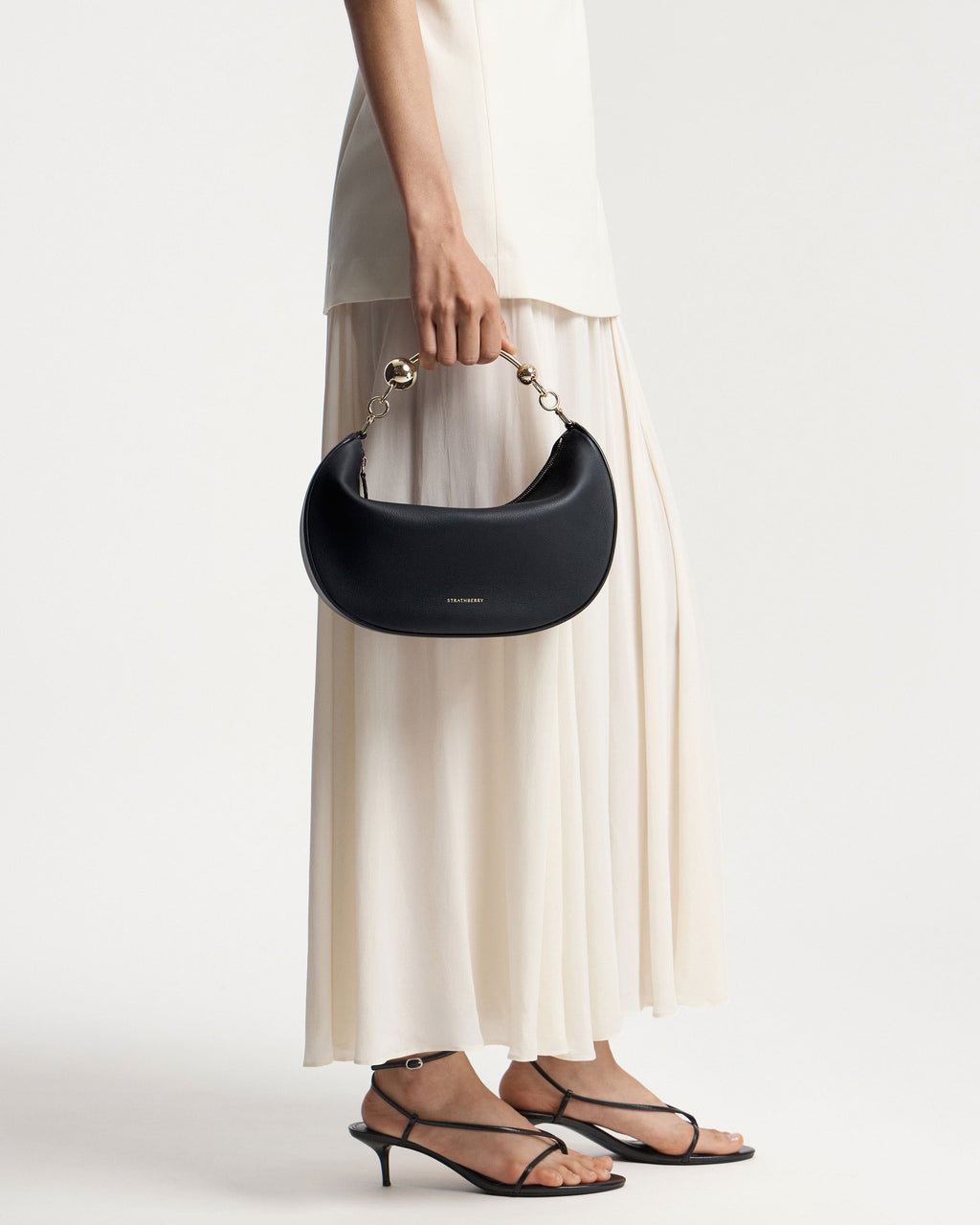 Crescent Moon - Black