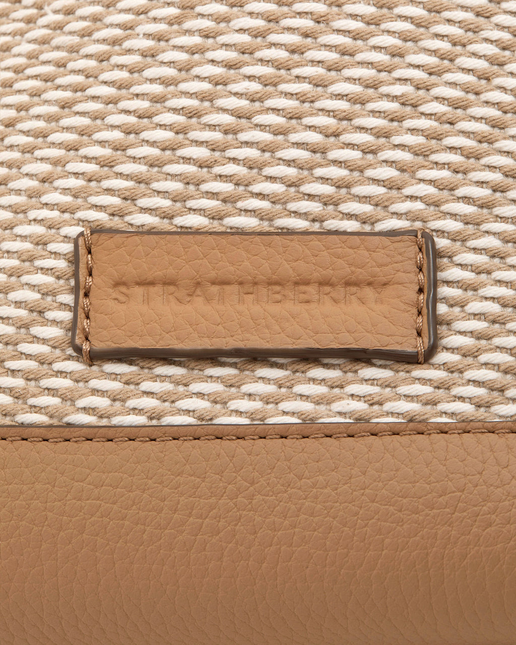 Lana Hobo - Caramel/Natural Twill