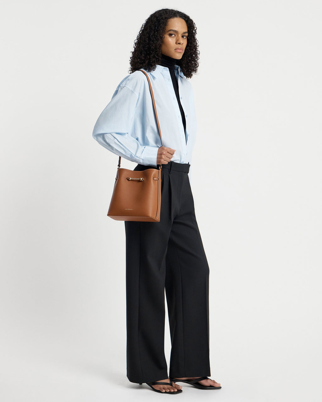 Corda Bucket - Chestnut
